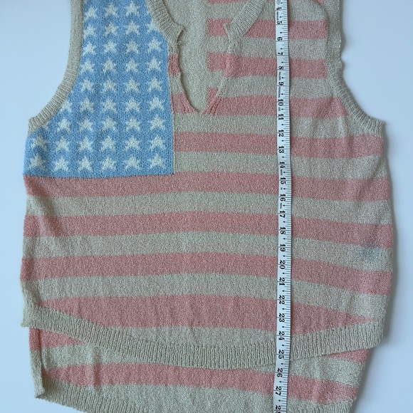 POL Sleeveless American Flag Knit Top - Picture 4 of 5